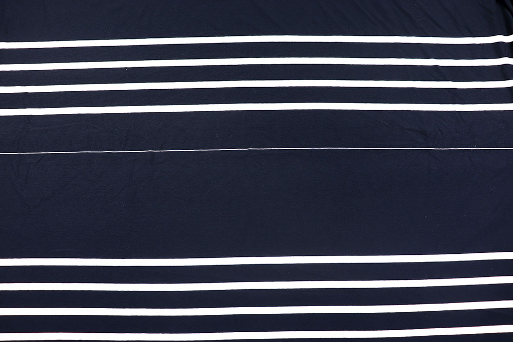 Streifen auf herrlich weichem Jersey aus Viskose und Elasthan - bequem, modisch, zum Top-Preis! Sp155379 S4 Viskose Viskosejersey - Stripe Time
