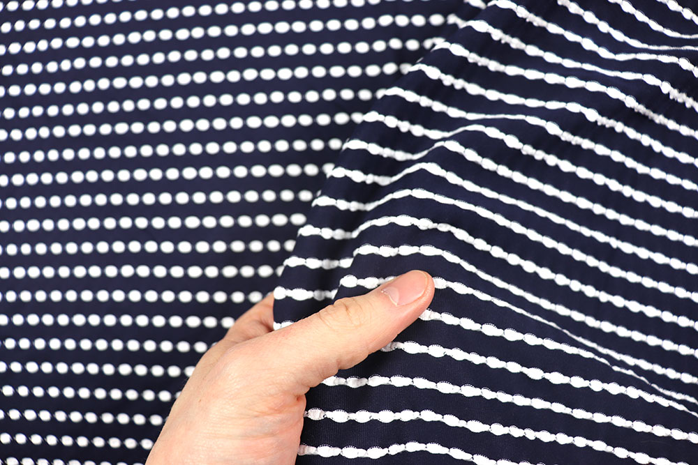 Schön stretchige Meterware mit modischem Design Sp155387 S4 Frank Walder Fashion Stretch - Dottia