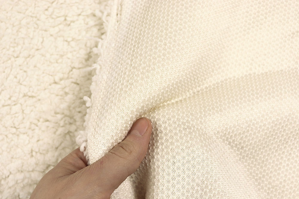 Cremefarbener Sherpa-Fleece zum Top-Preis für flauschig-weiche Bekleidung, die warm hält und toll aussieht! Sp168007 Sherpa Creme Fleece Sherpa Flausch - Creme
