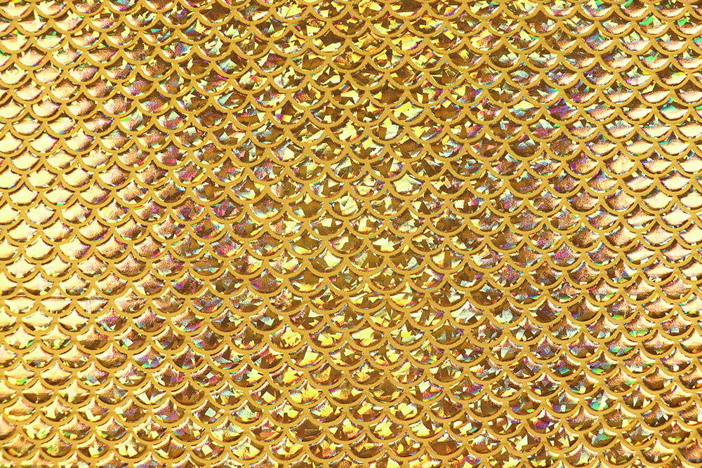 Stretchiger Folienjersey mit Schuppen-Motiv - ein Eye-Catcher für Kostüme, Tanzsport und vieles mehr! Sp168009 Hologrammstoff Schuppen Gold S4 Fasnacht Stoffe Einfarbig Tanzkleiderstoff Hologramm - Schuppe - Gold