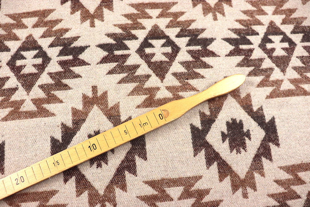 Ethno trifft auf wärmende Gemütlichkeit – der perfekte Stoff mit Charme und Style! Sp168028 Poncho Stoff S4 Jackenstoffe Poncho-Stoff - Monterrey