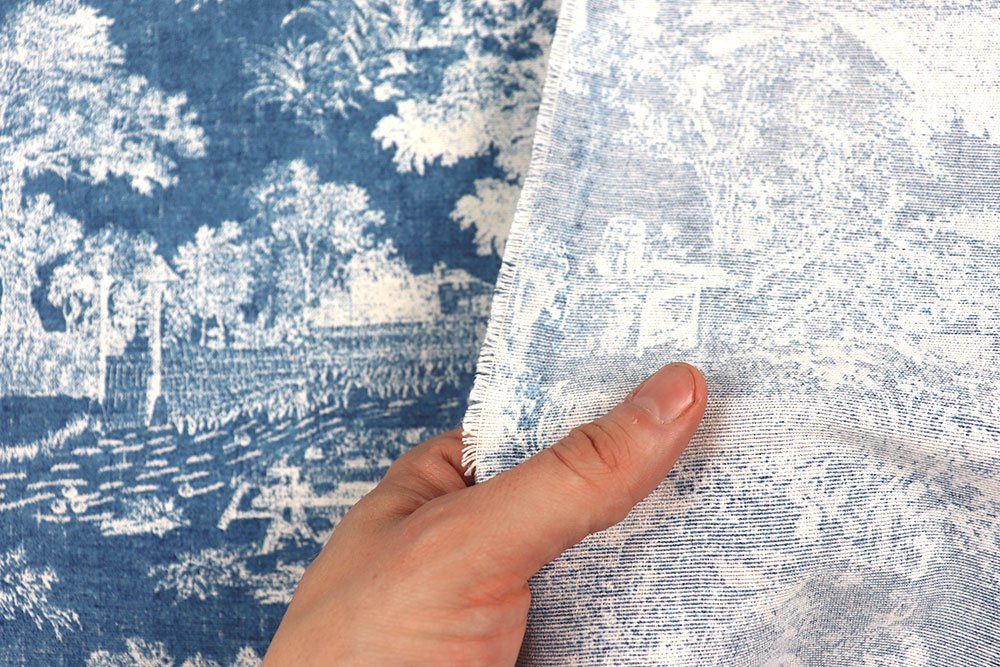 Nostalgie pur! Dieser Dekostoff punktet mit seinem klassischen Toile-Design und einem Top-Preis! Sp178002 Dekostoff Toile De Jouy Blau S4 Dekostoffe Toile de jouy Dekostoff - Toile de Jouy Seneca - 280 cm - Blau