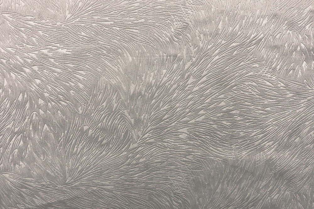 Samt mit wilder Struktur - herrlich geschmeidig, hochwertig verarbeitet und in ganz besonderer Optik! Sp178012 Samtstoff Wild Silbergrau Samt Samt Wild - Silbergrau