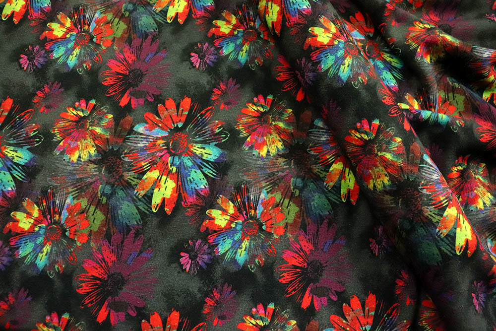 Knallig bunt, herrlich weich und dick - eine Farbexplosion für kühlere Tage! Bk7563 Alpenfleece Digital Colourflower Digital Alpenfleece Digital - Colour Flower