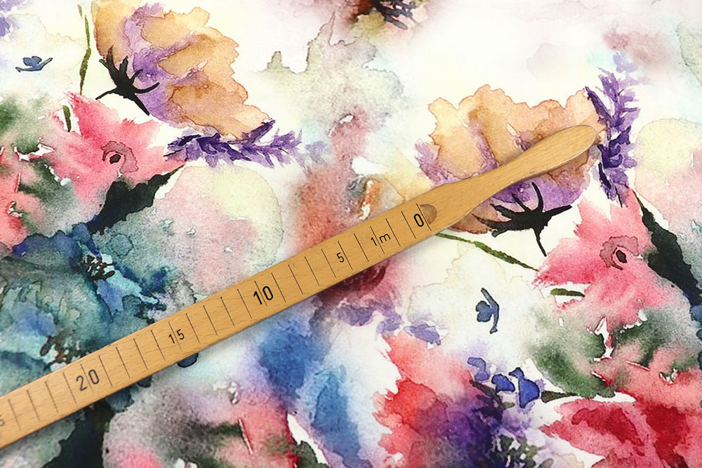 Zarter Viskosestoff mit weichem Fall und floralem Aquarell-Print in sanften, harmonischen Farbverläufen.
 Bk7902 Viskosestoff Aquarell Blumen 2 Viskose Viskosestoff - Aquarellgarten