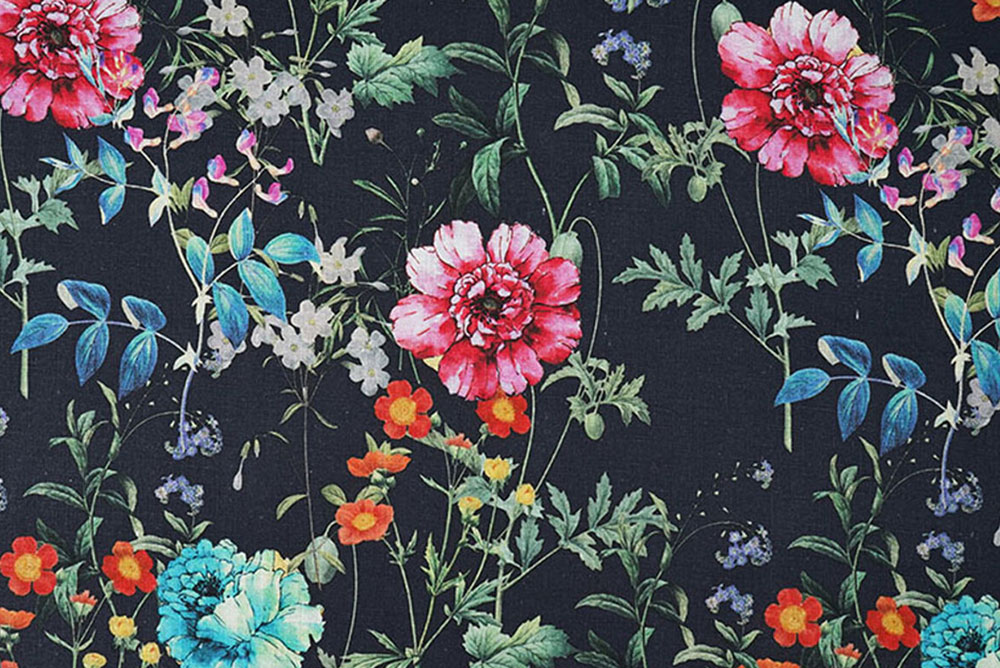 90 % Leinen, kombiniert mit einem floralen Traumdesign - ideal für natürliche DIY-Kleider, Blusen und mehr Bk7951 Baumwoll Leinen Blumen S4 Leinen Baumwoll-Leinen - Nachtwiese