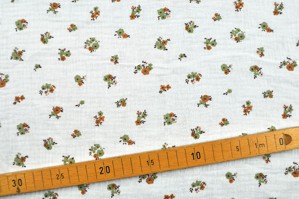 Weicher Musselin-Stoff mit floralem Motiv auf reiner Baumwolle Co6739 Double Gauze Bluemchen S4 Kinderstoffe Double Gauze - Blümchen