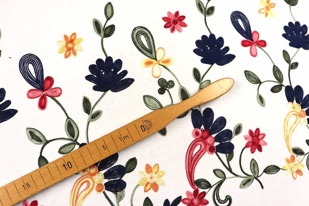 Edle Trachten-Bordüre – 100 % Baumwolle, aufwendig bestickt! Co6866 Baumwollstoff Bestricht Trachten Bordre Weiss Baumwolle Blumen Baumwollstoff bestickt - Trachten-Bordüre - Weiß