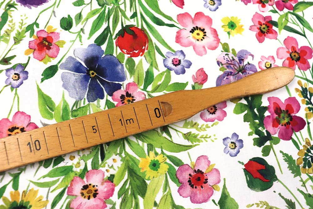 Digital bedruckter Baumwollstoff mit kunterbunten Wildblumen - blühende Pracht in leuchtenden Farben! Co6894 Baumwollstoff Bluehendes Leben S4 Baumwolle Blumen Baumwollstoff Digital - Blühendes Leben - 280 cm