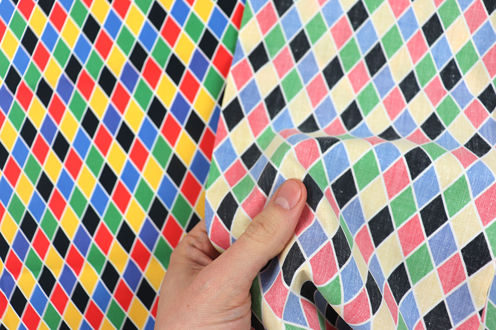 Knallbunt gemusterte, feinfädige Baumwolle für ausgeflippte Kostüme und knallige Dekorationen Co6947 Baumwollstoff Rauten Bunt S4y Baumwolle Karos Baumwollstoff - Bunte Rauten