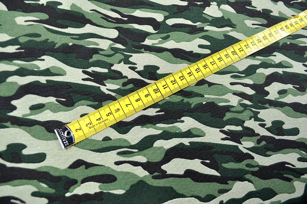 Tarnmuster sind einfach immer trendy - hier auf überbreiter Meterware, mit der man sich kreativ frei entfalten kann! Ds3227 Dekostoff Ueberbreit Camouflage S4 Sonstige - 280 cm Dekostoffe Dekostoff - Camouflage - 280 cm