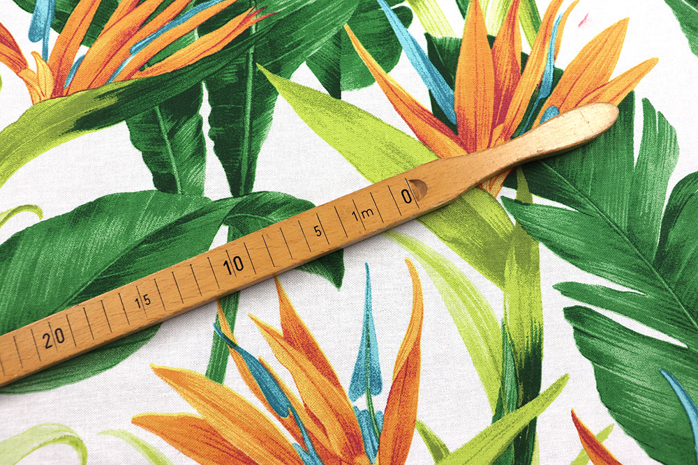 Farbenfrohe Strelizien, satte Palmblätter, praktische Überbreite - Premium-Ware aus reiner Baumwolle! Dekostoff Tropisch Dschungel(1) Gemusterte Stoffe Baumwoll-Dekostoff - Tropic Jungle - 280 cm