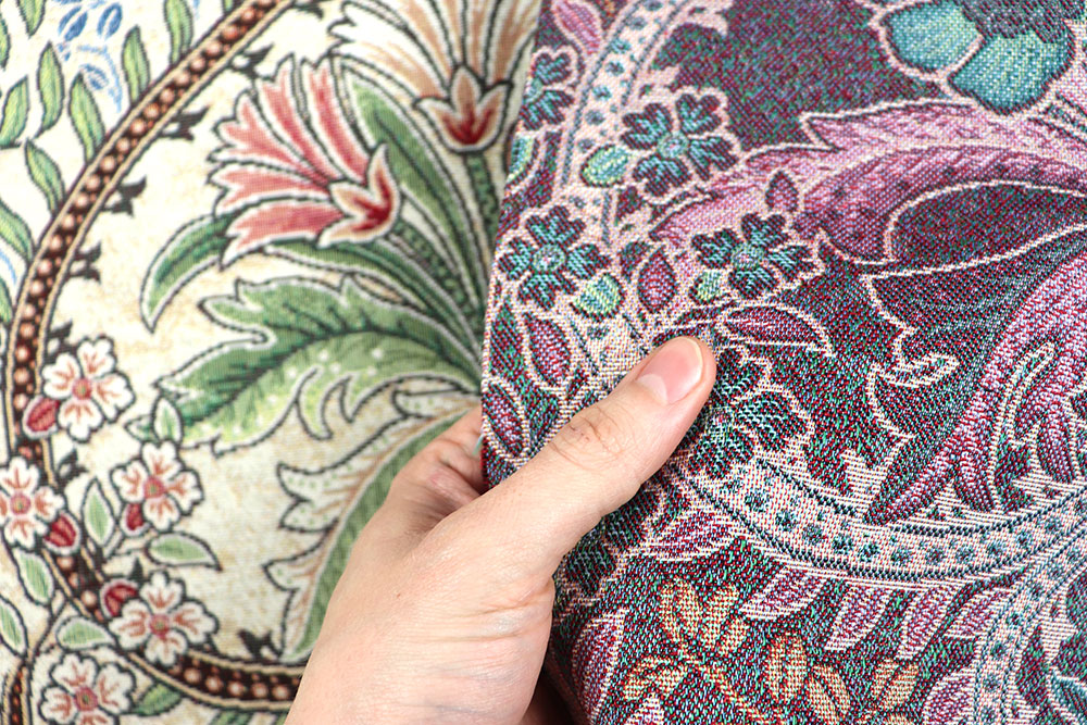 Dieser Gobelin-Dekostoff beeindruckt und verzaubert mit einem bunten, detailreichen Design! Ds6289 Gobelin Ornament S4 Taschenstoffe Gobelin - Jane