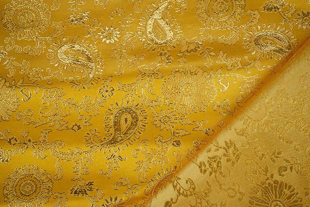 Effektvoller Brokat mit elegantem Paisleymuster, das aufwendig eingearbeitet wurde - ein glänzender Traum von einem Stoff! Fn1298 Brokat Paisley Gold Paisley Brokat - Paisley Flower - Gold