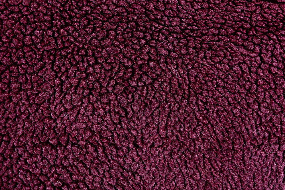 Flauschiger, warmer Teddystoff in gemütlichem Weinrot für Kleidungsstücke, die durch den Winter begleiten Fp1155 Teddystoff Weinrot S4 Fleece Teddystoff - Weinrot