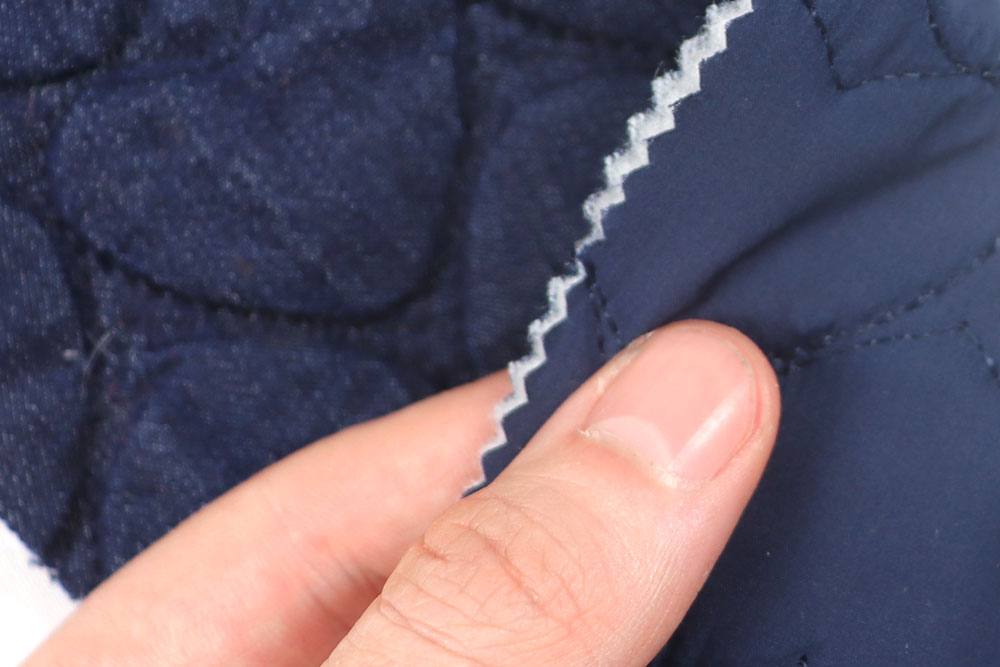 Dicker Jeans-Stepper für Kreationen, die Ihnen am HERZEN liegen! Ja5053 Jeansstoff Herzen(2) Jeansstoffe Jeansstoff gesteppt - Denim Hearts