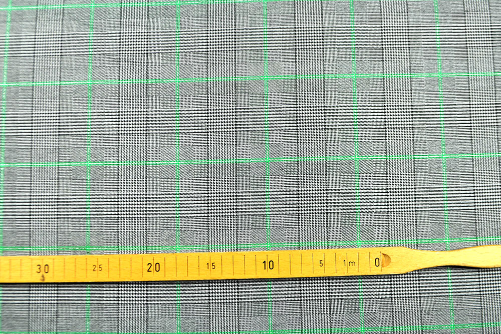 Edler Karostoff, mit fein glitzernden Silberfäden versehen Sp148132 Karo Glanz S4 Sonderposten Bekleidungsstoffe Jacquard-Bekleidungsstoff - Paris Check Glitzer