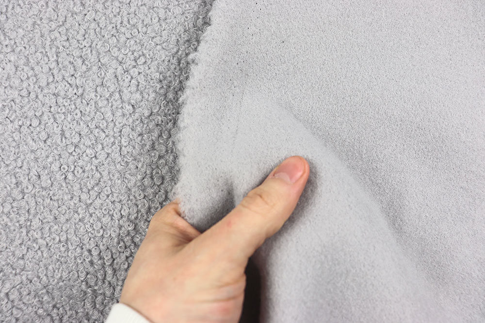 Gelockter, schwerer Fleece - eine tolle Qualität in herausragendem Preis-Leistungs-Verhältnis! Sp168020 Wirbelfleece 1 Bouclé-Stoffe Wirbelfleece - Hellgrau
