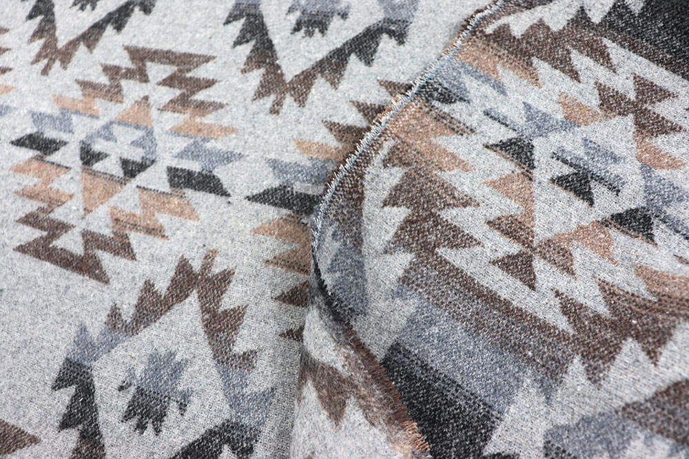 Ethno trifft auf wärmende Gemütlichkeit – der perfekte Stoff mit Charme und Style! Sp168027 Poncho Stoff S4 Jacquardstoffe Poncho-Stoff - Azteca