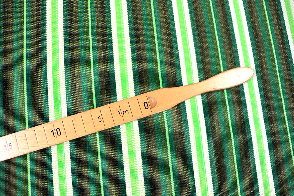 Fester, durchgewebter Stoff mit bunten Streifen für Taschen, Kissen, Liegestühle und mehr Sp168034 Jacquard Streifen Gruen S4 Dekostoffe NEU  Dekostoff - Webstreifen - Sancho Pancho - Grün