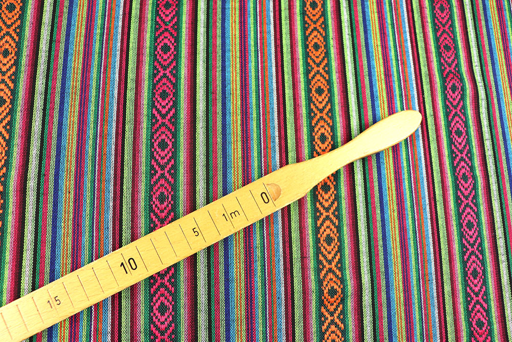 Knallbunte, durchgewebte Ware im mexikanischen Stil - Ponchos, Kostüme, Taschen etc. werden damit zu bunten Hinguckern! Sp168039 Jacquard Streifen Bunt S4 Mai Jacquard Streifen - Tijuana