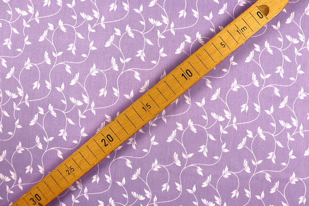 Floral gemusterter Deko-Satin für Gardinen, Bettwäsche und vieles mehr - überbreite Ware zum Spitzenpreis! Sp177010 Dekostoff Ranken S4 Bettwäsche-Stoffe Dekostoff - Ranken Lavender - 280 cm