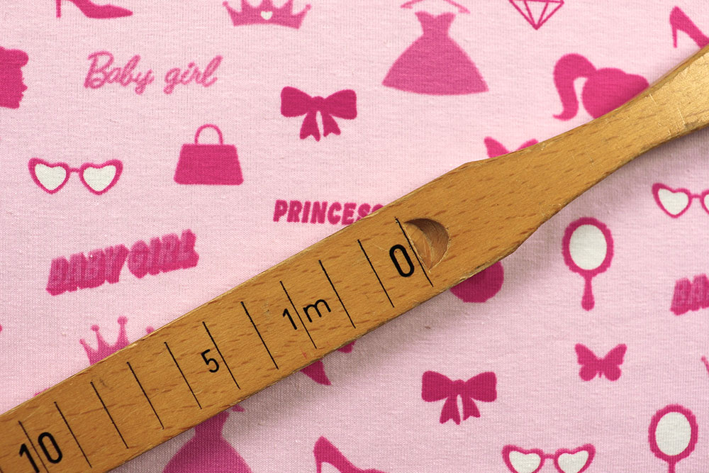 Knallpink, super schick und echt bequem - einfach der perfekte Stoff für kleine Prinzessinnen! Bk7495 Jersey Pink Kinderstoffe Baumwolljersey - Barby Princess