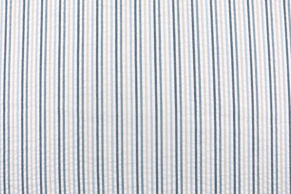 Klassischer Seersucker mit maritim angehauchtem Streifendesign - perfekt für Blusen, Hemden und Bettwäsche! Bk7875 Seersucker Streifen S4 Streifen und Co. Seersucker - Sea Stripes