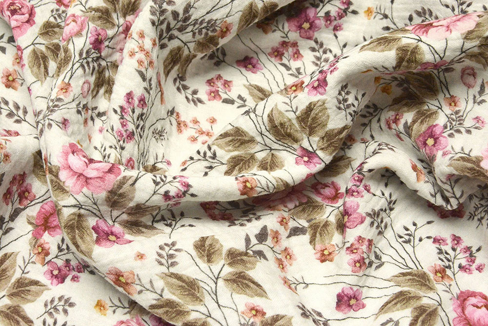 Floral bedrucktes Baumwollgewebe, herrlich weich und luftig-leicht! Bk7977 Musselin Rosen S4 Mai Musselin - Rose Nostalgia