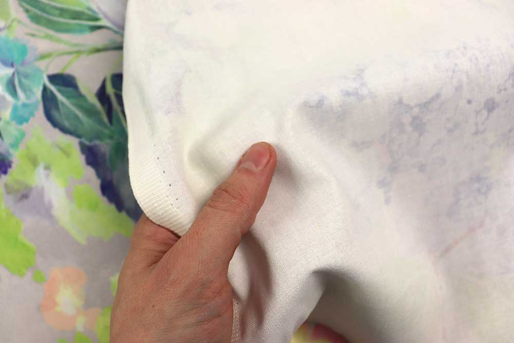 Digital bedruckter Baumwollstoff in Überbreite mit opulentem Blumen-Design Co6898 Baumwollstoff Hibiskus S4 Baumwolle ab 280 cm Baumwollstoff Digital - Laetitia - 280 cm
