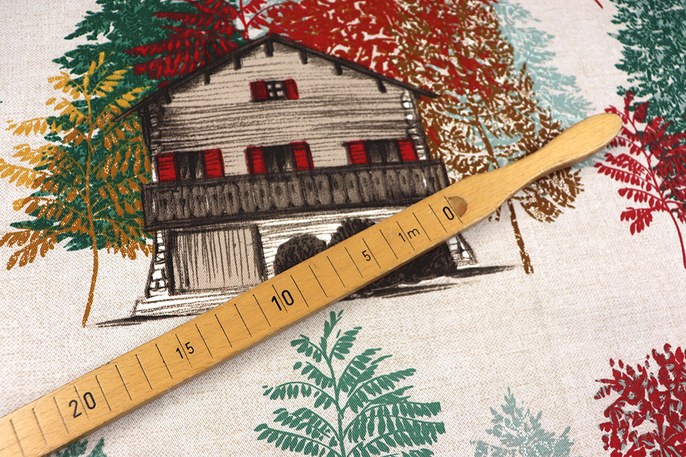 Köper aus reiner Baumwolle mit detailreichem Print - stimmungsvoll und farbintensiv! Co6954 Baumwollstoff Blockhuette S4 Dekostoffe Landhaus Baumwoll-Dekostoff - Ferienhaus
