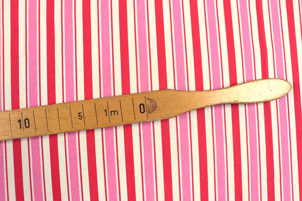 Bunt gestreifte Ware aus reiner Baumwolle in sommerlich-frischen Farben! Co6967250 Baumwollstoff Streifen Pink Rot S4 Baumwolle Streifen Baumwollstoff - Streifen - Rot/Pink