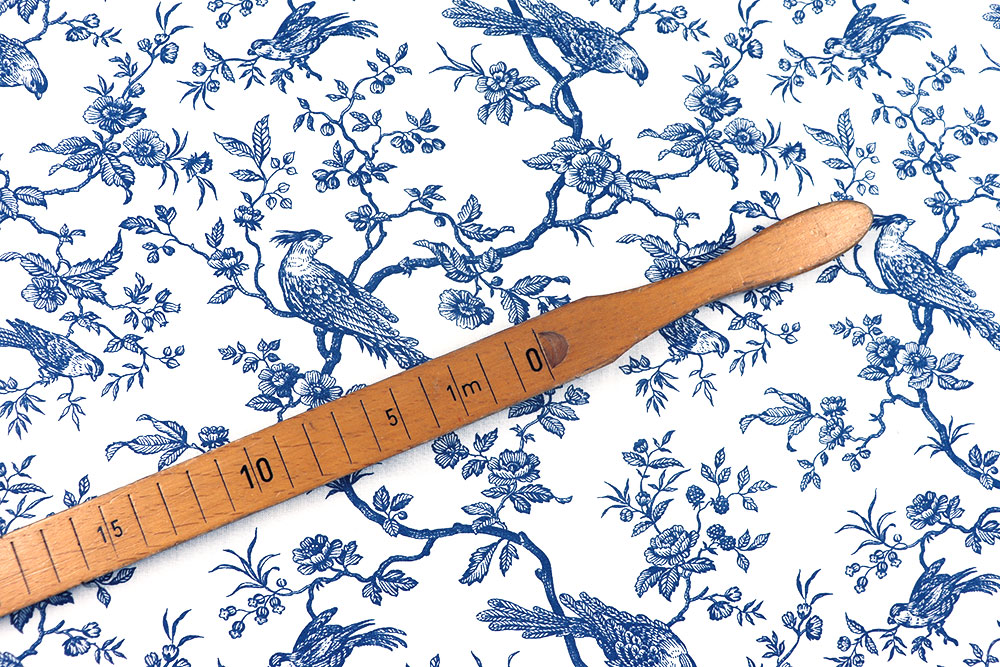 Reine verstärkte Baumwolle mit detailreichem Motiv im nostalgischen Gewand Ds3379 Dekostoff Toile De Jouy Voegel S4 Dekostoffe NEU  Renforcé-Baumwolle - Toile de Jouy Birds - 280 cm