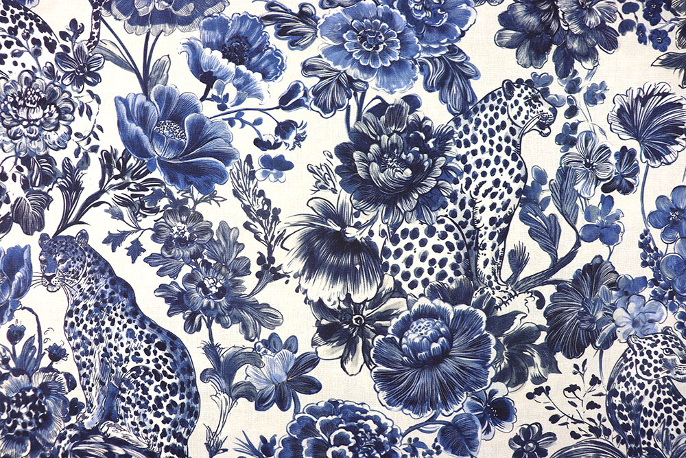 Toile de Jouy mal anders - absolut animalisch! Digitaldruck auf schwerem, robustem Canvas aus reiner Baumwolle Ds4097 Dekostoff Tiger Toile De Jouy Blau S4 Toile de Jouy Dekostoff Premium - Leopard Toile
