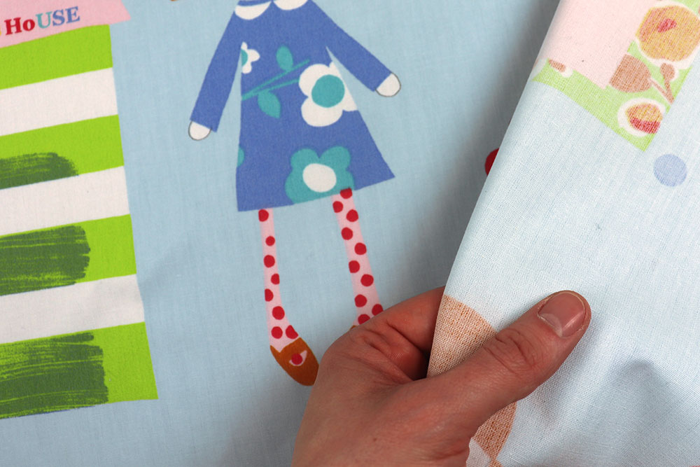 Süße Püppchen auf hellblauer Grundware in praktischer Überbreite mit 10.000 Scheuertouren - verleihen Sie dem Kinderzimmer einen neuen LooK! Ds5460 Dekostoff Deluxe Dolly Hellblau S4y % Sale Lagerräumung Dekostoff deluxe - Doggy - Dolly - 280 cm - Hellblau