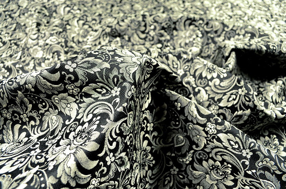Jacquard in 1A-Premium-Qualität mit wunderschönem Design im floralen Stil Ds5934 Dekostoff Jacquard Blueten Creme Auslaufende Dekostoffe % Floralia - Blüten-Jacquard zweiseitig - Schwarz/Creme