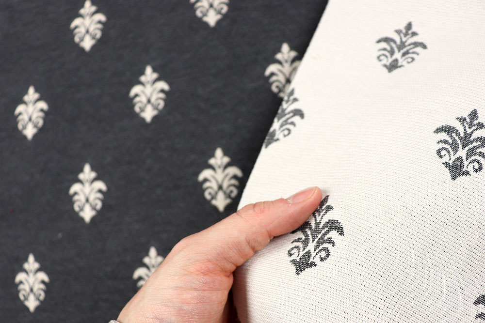 Barockmuster, aufwendig verwebt in höchster Qualität - schwerer, beidseitig verwendbarer Jacquard! Ds6087 Jacquard Beidseitig Barock Lilie Grau S4 Übergardinen Jacquard - Barock-Lilie - Grau