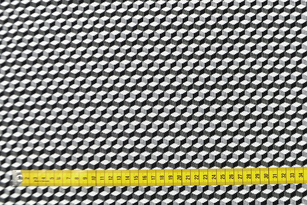 Modernes Design, verwoben in schwerem Mischgewebe - die schwarz-weiße Farbkombination hebt sich vom Einheitsbrei ab! Ds6135 Jacquard Wuerfel S4 Dekostoffe Jacquard Jacquard-Dekostoff - Cube Noir