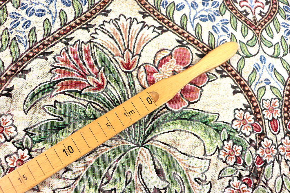 Dieser Gobelin-Dekostoff beeindruckt und verzaubert mit einem bunten, detailreichen Design! Ds6289 Gobelin Ornament S4 Taschenstoffe Gobelin - Jane