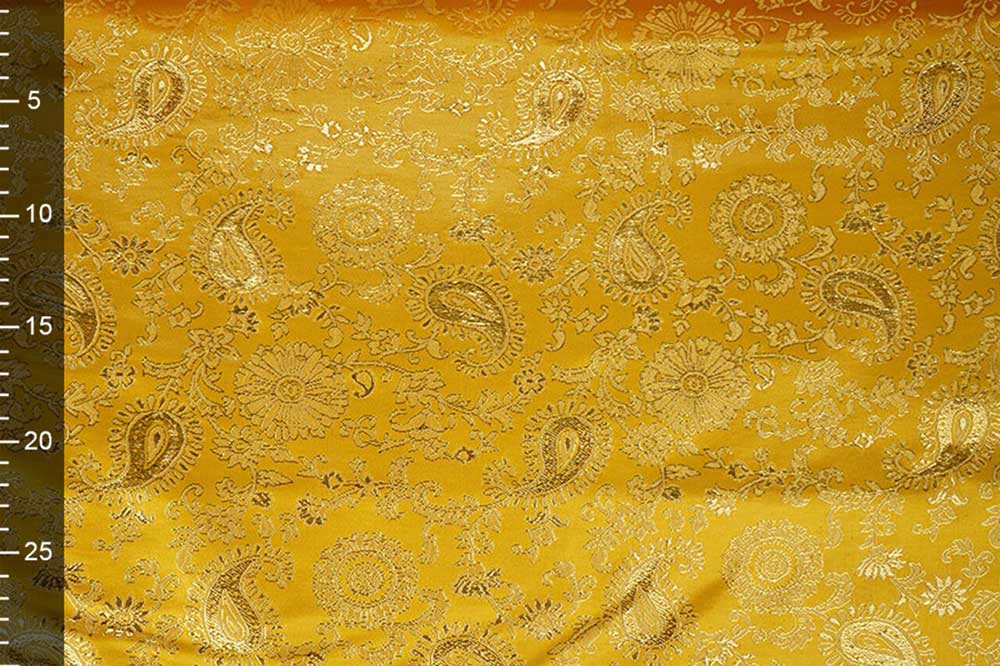 Effektvoller Brokat mit elegantem Paisleymuster, das aufwendig eingearbeitet wurde - ein glänzender Traum von einem Stoff! Fn1298 Brokat Paisley Gold Paisley Brokat - Paisley Flower - Gold