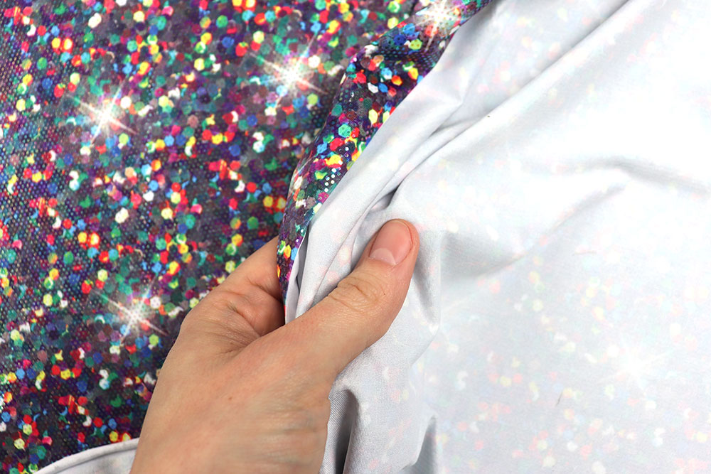 Super stretchiger Stoff mit Glanzeffekt - ein Eye-Catcher für Kostüme, Tanzsport und vieles mehr! Fn1307 Tanzkleiderstoff Konfetti Fasnacht Stoffe bunt Tanzkleiderstoff Hologramm - Rainbow Confetti