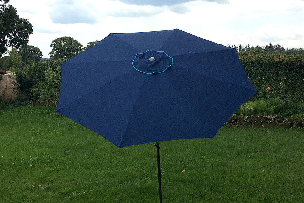 Exzellenter Sonnenschirmstoff in dunklem Blau-Ton mit tollen technischen Eigenschaften Sp121003 Schirmstoff Nachtblau S4 Outdoor Schirmstoff Dralon® - Nachtblau