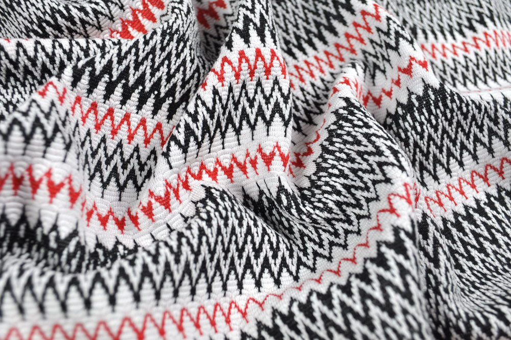 Toller Stoff in super Qualität mit hübschem Muster in  ethnischen Stil und zum TOP-Preis! Sp141017 Bekleidungsstoff Zickzack S4y Frank Walder Strick-Jacquard - Ethno-Style - Rot