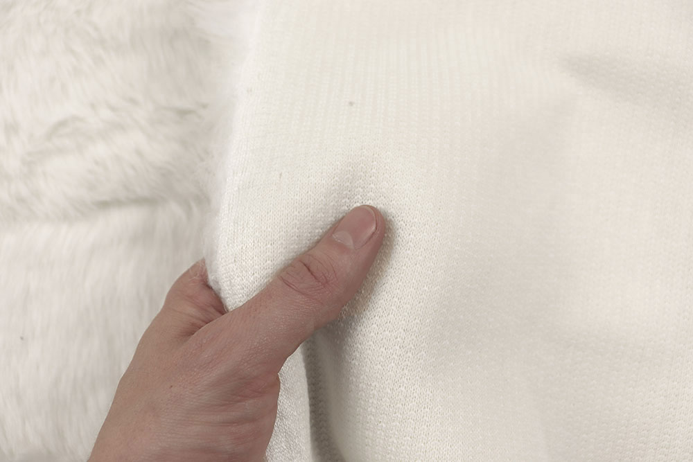 Edler Premium-Pelz mit 3 cm langem Flor  Sp167024 Pelzimitat Eisbaer Weiss  (1) Fell deluxe Pelzimitat - Eisbär