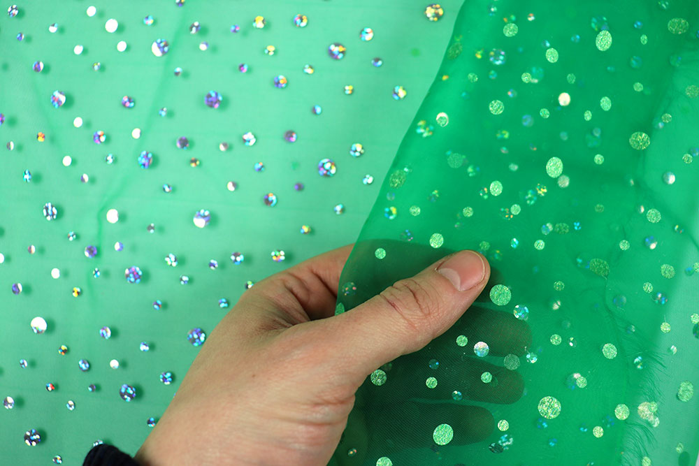 Feinster Organza mit Glitzer-Pailletten, toll für effektvolle Deko, Kleidung, Kostüme usw. Sp168046 Organza Pailletten Gruen 2 Mai Organza Hologramm - Pailletten - Grün