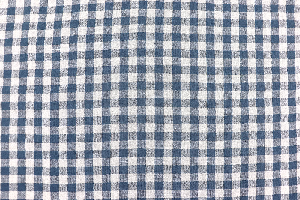 Edler Baumwollstoff im nachtblauen Karo-Design – weich, klassisch, beidseitig verwendbar! Bk7693 Vichy Karo Musselin 2 Musselin Stoffe Musselin Vichy-Karo - Double Face - Nachtblau