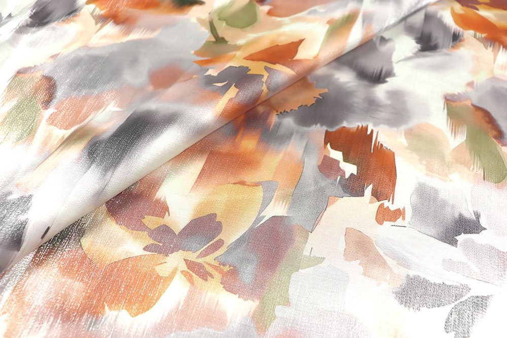 Edel glänzender Blusenstoff mit modischem Motiv - ein Hingucker! Bk7948 Viskosestoff Glaenzend Blumen Glanzstoffe Viskose-Glanz - Faded Flower