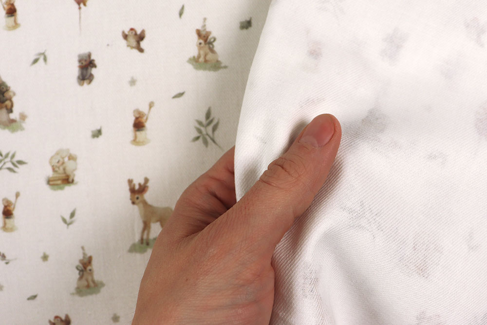 Kuschelig weicher Flanell aus reiner Baumwolle mit Reh, Hase, Maus und Co Bk8014 Flanell Waldtiere Kinderstoffe Baumwollflanell - Forest Friends Party