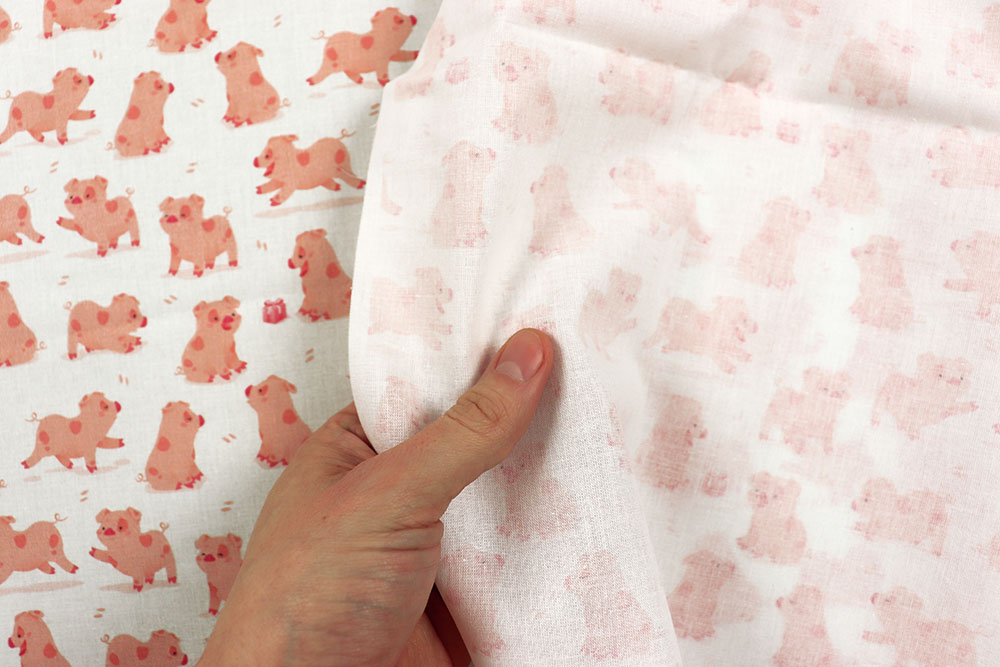 Viele witzige Baby-Schweine toben auf dieser feinen, weichen Baumwolle umher - ein witziger Traum von einem Stoff! Co6948 Baumwollstoff Schweine S4 Baumwolle Kinder Baumwollstoff - Schweine