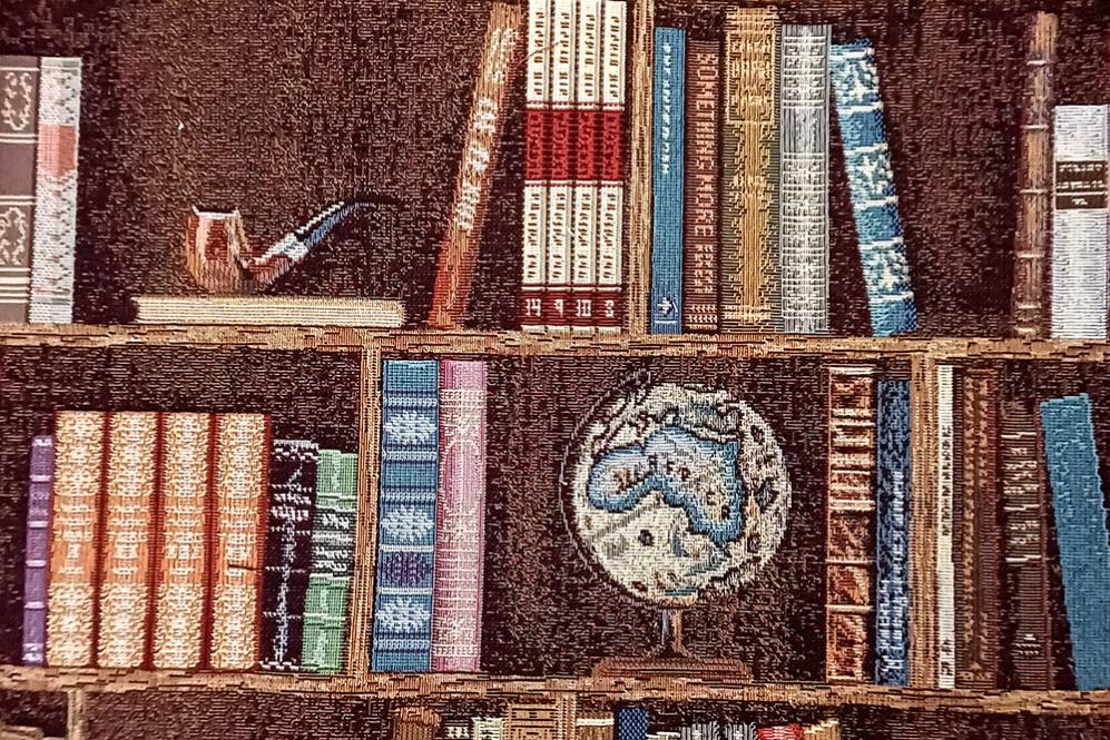 Schwerer Dekostoff mit dem beliebten Buchregal-Motiv für alle, die Antiquitäten lieben Ds1245 Gobelin Buchregal S4 Taschenstoffe Dekostoff Gobelin - Bücherregal